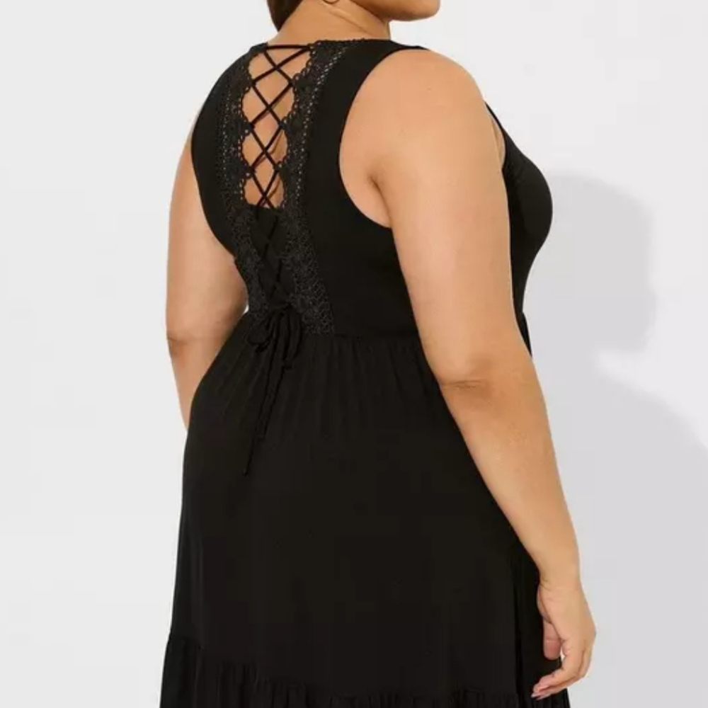 Torrid Mini Super Soft Lace-Up Back Tiered Dress Size 2